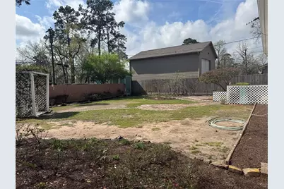 809 W Semands, Conroe, TX 77301 - Photo 13