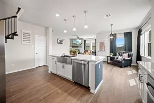 14910 Lake Shore Ave, Baytown, TX 77523 - Photo 9