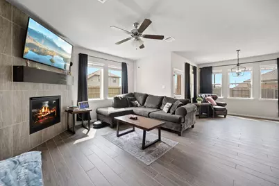 14910 Lake Shore Avenue, Baytown, TX 77523 - Photo 5