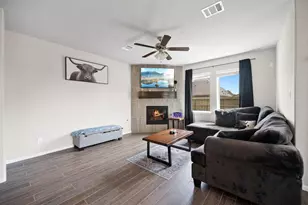 14910 Lake Shore Ave, Baytown, TX 77523 - Photo 7