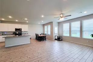 24811 Crimson Pine Dr, Houston, TX 77336 - Photo 7