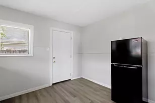 5411 Arapahoe St, Houston, TX 77020 - Photo 7