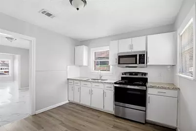 5411 Arapahoe Street, Houston, TX 77020 - Photo 9