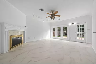 2431 Parkwood Lane, Sugar Land, TX 77479 - Photo 5