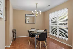 16122 Taloncrest Dr, Houston, TX 77083 - Photo 7