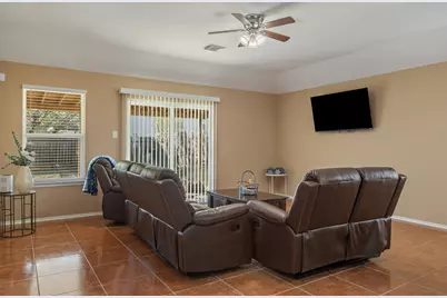 16122 Taloncrest Drive, Houston, TX 77083 - Photo 5