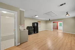 23 Amherst Ct, Conroe, TX 77304 - Photo 19