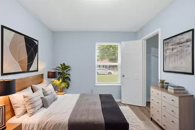 9715 Courben Lane, Houston, TX 77078 - Photo 5