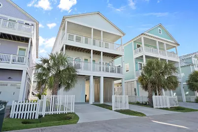 3807 Neptune, Galveston, TX 77554 - Photo 1