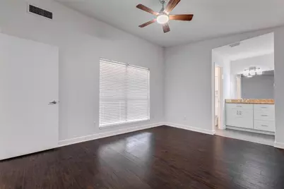 8100 Cambridge Street #114, Houston, TX 77054 - Photo 17