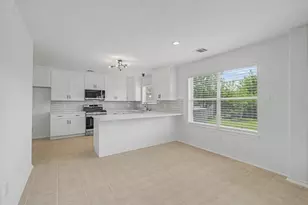 3235 Banksfield Ct, Katy, TX 77494 - Photo 13