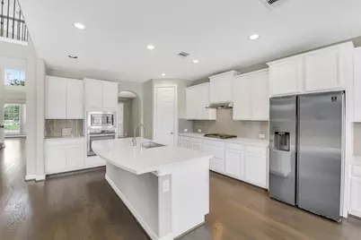 16706 Chestnut Square Drive, Cypress, TX 77433 - Photo 5