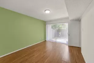 6333 Shadow Tree Dr, Houston, TX 77035 - Photo 21