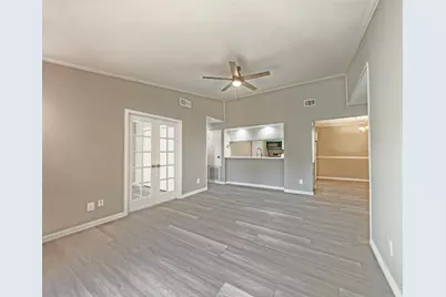 8100 Cambridge #28, Houston, TX 77054 - Photo 7