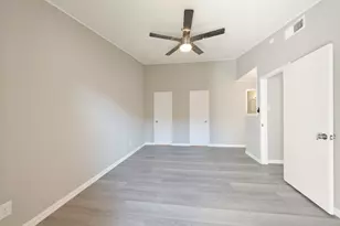 8100 Cambridge, Houston, TX 77054 - Photo 17