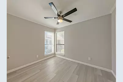 8100 Cambridge #28, Houston, TX 77054 - Photo 23