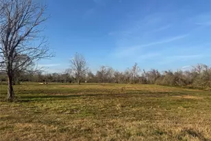 303 County Rd 608, Angleton, TX 77515 - Photo 1