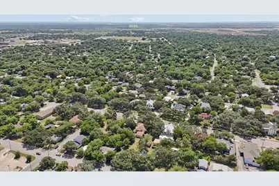 514 S Main Street, Lockhart, TX 78644 - Photo 31