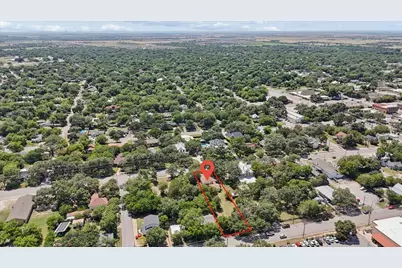 514 S Main Street, Lockhart, TX 78644 - Photo 29