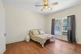 514 S Main St, Lockhart, TX 78644 - Photo 17