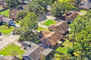 9518 Dundalk St, Spring, TX 77379 - Photo 45