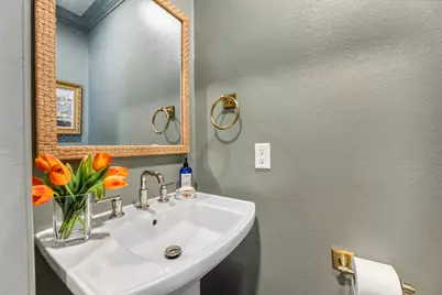 13810 Saint Marys Lane, Houston, TX 77079 - Photo 23