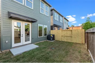 6321 Foster Street, Houston, TX 77021 - Photo 19