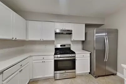17534 S Summit Canyon Drive, Houston, TX 77095 - Photo 5