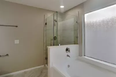 17534 S Summit Canyon Drive, Houston, TX 77095 - Photo 9