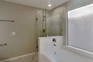 17534 S Summit Canyon Dr, Houston, TX 77095 - Photo 9