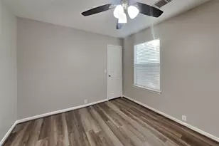 17534 S Summit Canyon Dr, Houston, TX 77095 - Photo 11
