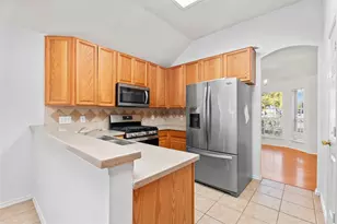 12023 Wortham Landing Dr, Houston, TX 77065 - Photo 3