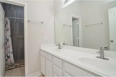 8218 Silent River Drive, Richmond, TX 77406 - Photo 31