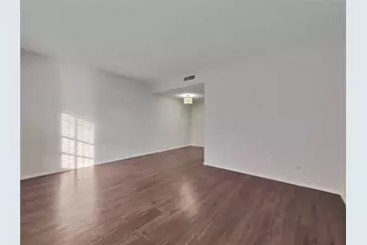 600 19th Street #20, Galveston, TX 77550 - Photo 3