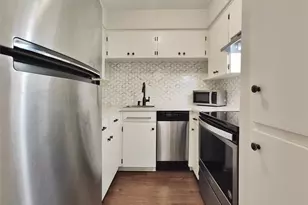 600 19th St, Galveston, TX 77550 - Photo 7