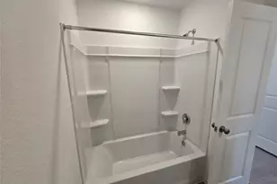 12927 Dianna Lee Dr, Crosby, TX 77532 - Photo 11