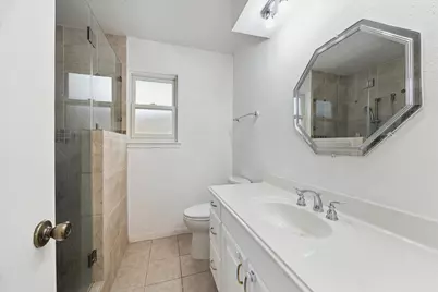 2230 Quail Valley East Drive, Missouri City, TX 77459 - Photo 13