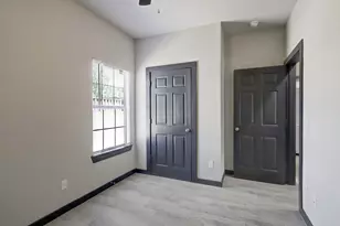 5624 Kittridge Rd, Houston, TX 77028 - Photo 7