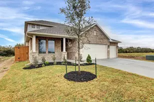 149 Angelina Trl, Dayton, TX 77535 - Photo 3