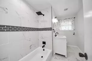 1907 Marguerite Ln, Pasadena, TX 77502 - Photo 11