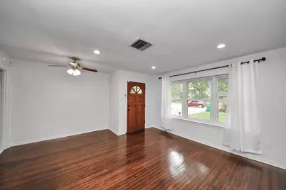 1907 Marguerite Lane, Pasadena, TX 77502 - Photo 5
