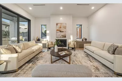 2538 Addison Road, Houston, TX 77030 - Photo 23