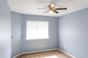 1405 El Camino Village Dr, Webster, TX 77058 - Photo 29