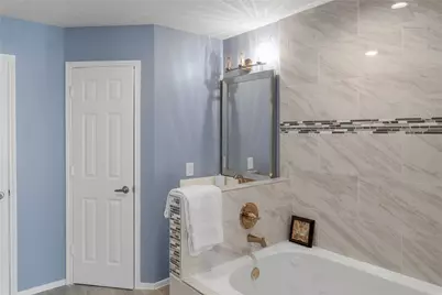 1405 El Camino Village Drive, Webster, TX 77058 - Photo 25