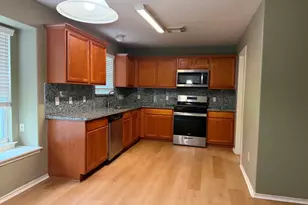 11030 KNOBBLEY Oak Ct, Houston, TX 77065 - Photo 3