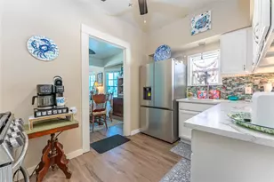 2314 34th St, Galveston, TX 77550 - Photo 9