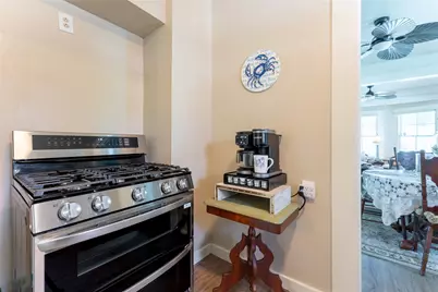 2314 34th Street, Galveston, TX 77550 - Photo 11