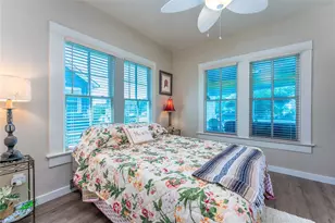 2314 34th St, Galveston, TX 77550 - Photo 11