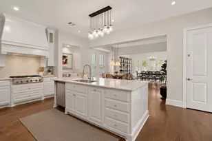 2 Marin Creek, The Woodlands, TX 77382 - Photo 25