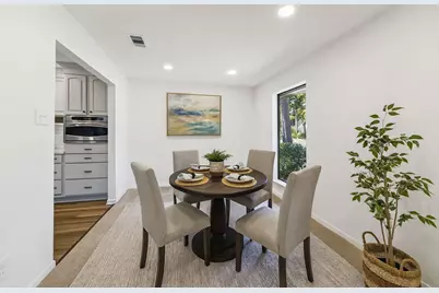 2222 Oak Shores Drive, Kingwood, TX 77339 - Photo 7